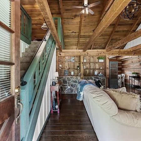 Rustic Cabin, Dock, Firepit, Kayaks & Games Winchester Exteriér fotografie