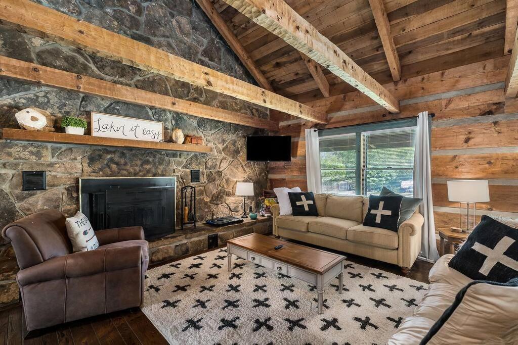 Rustic Cabin, Dock, Firepit, Kayaks & Games Winchester Exteriér fotografie